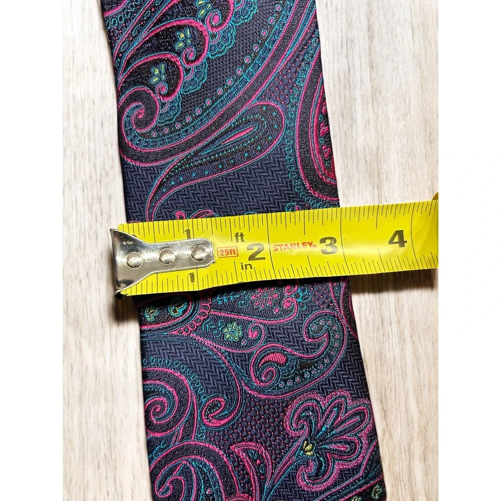 VIV‎ Italy Silk Tie Paisley Blue Pink Teal 3.25